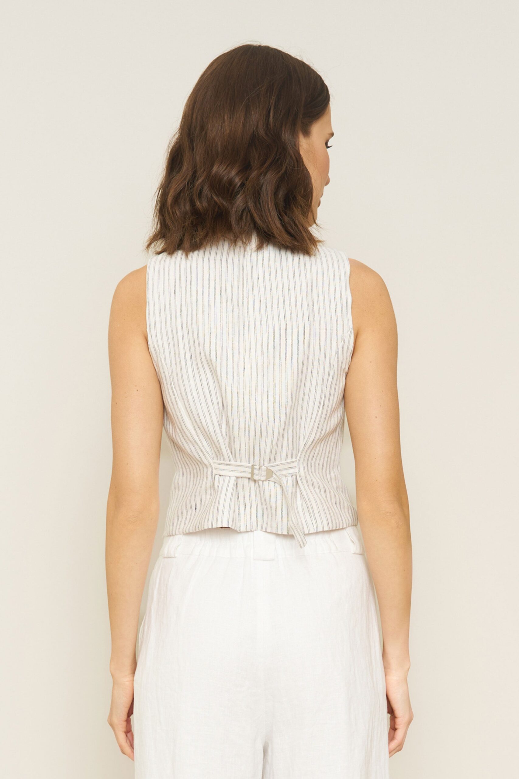 bowie-vest-in-stripe-linen-whimsy-and-row-sustainable-womens-clothing-brand.jpg